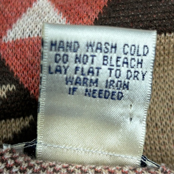 Tasha Polizzi Sweater Tunic Size XL Pullover V Neck Beads Fringe Western Boho - Picture 11 of 11